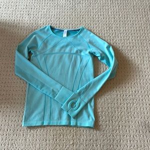 Ivivva Blue Long Sleeve Size L